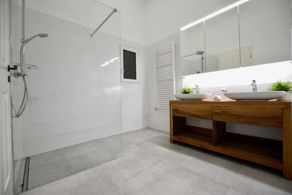 Luxury Apartment By Hi5 - Bazilika Suite Budapest Kültér fotó