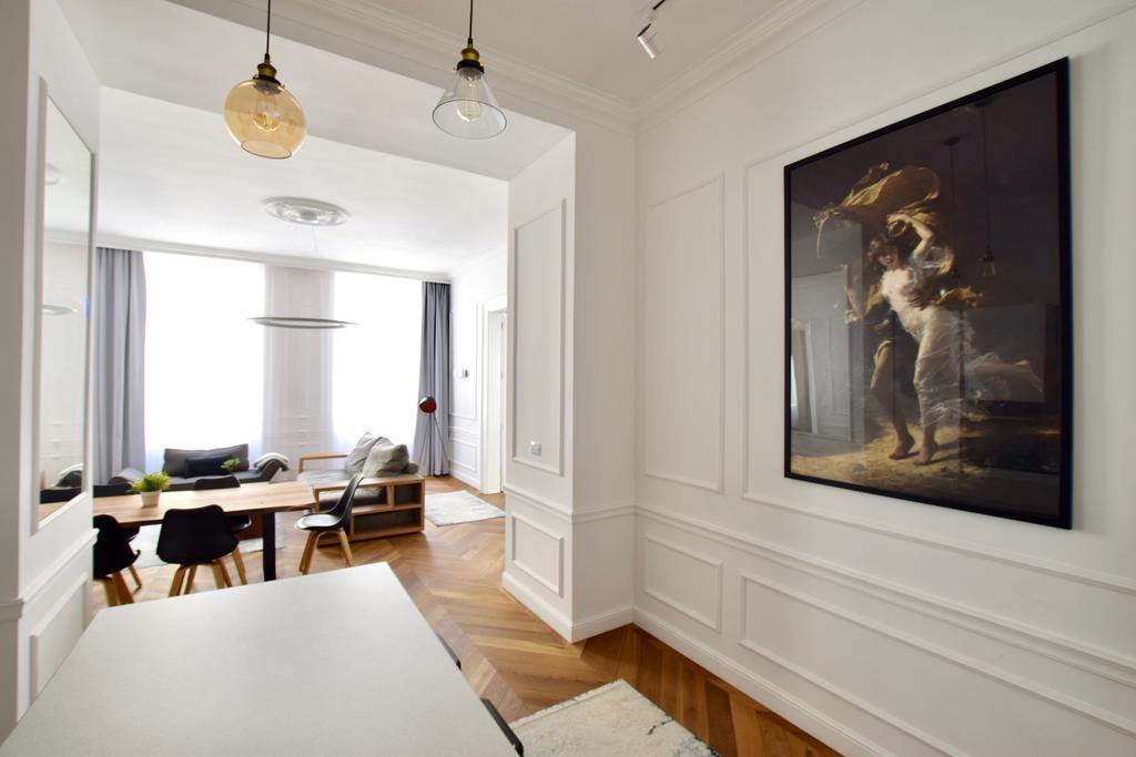 Luxury Apartment By Hi5 - Bazilika Suite Budapest Kültér fotó