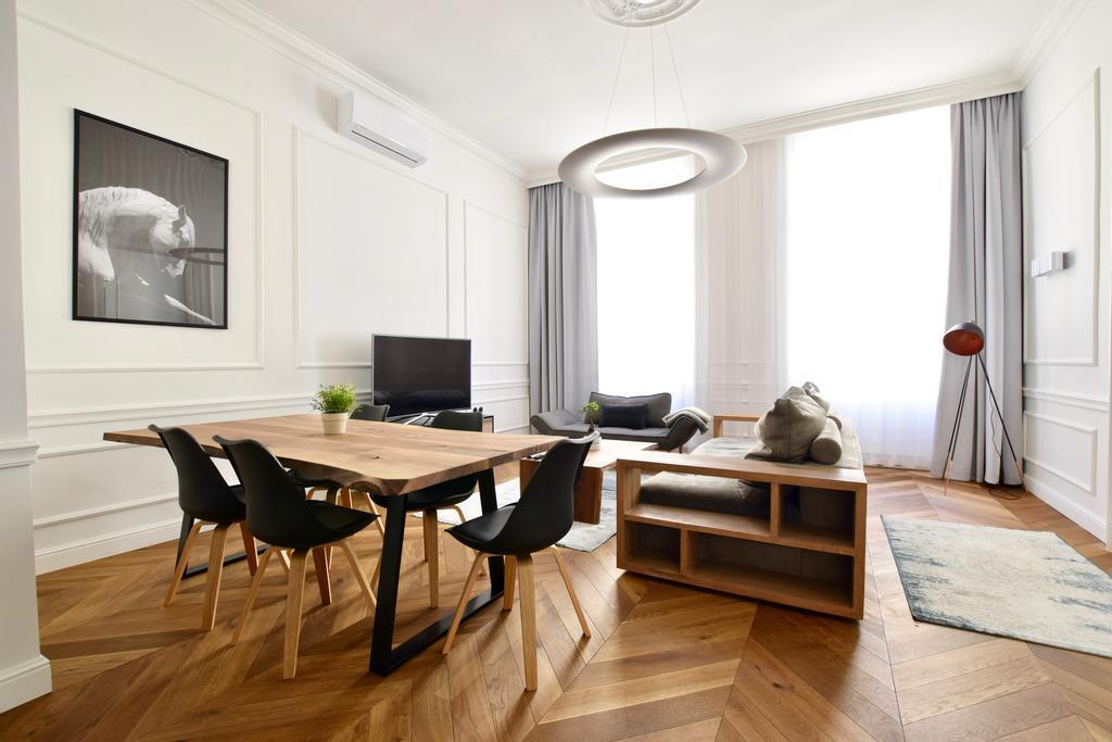 Luxury Apartment By Hi5 - Bazilika Suite Budapest Kültér fotó